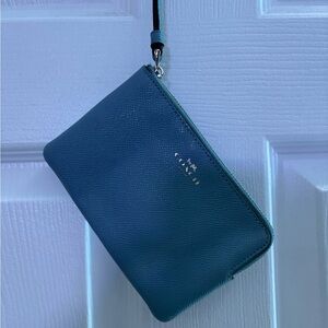 Coach‎ Women’s Blue Wallet Wristlet